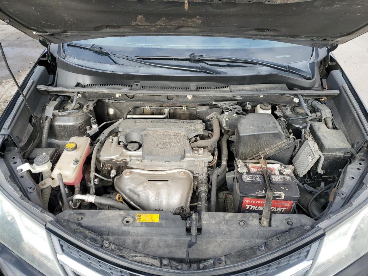 2013 Toyota RAV 4 - Image 12