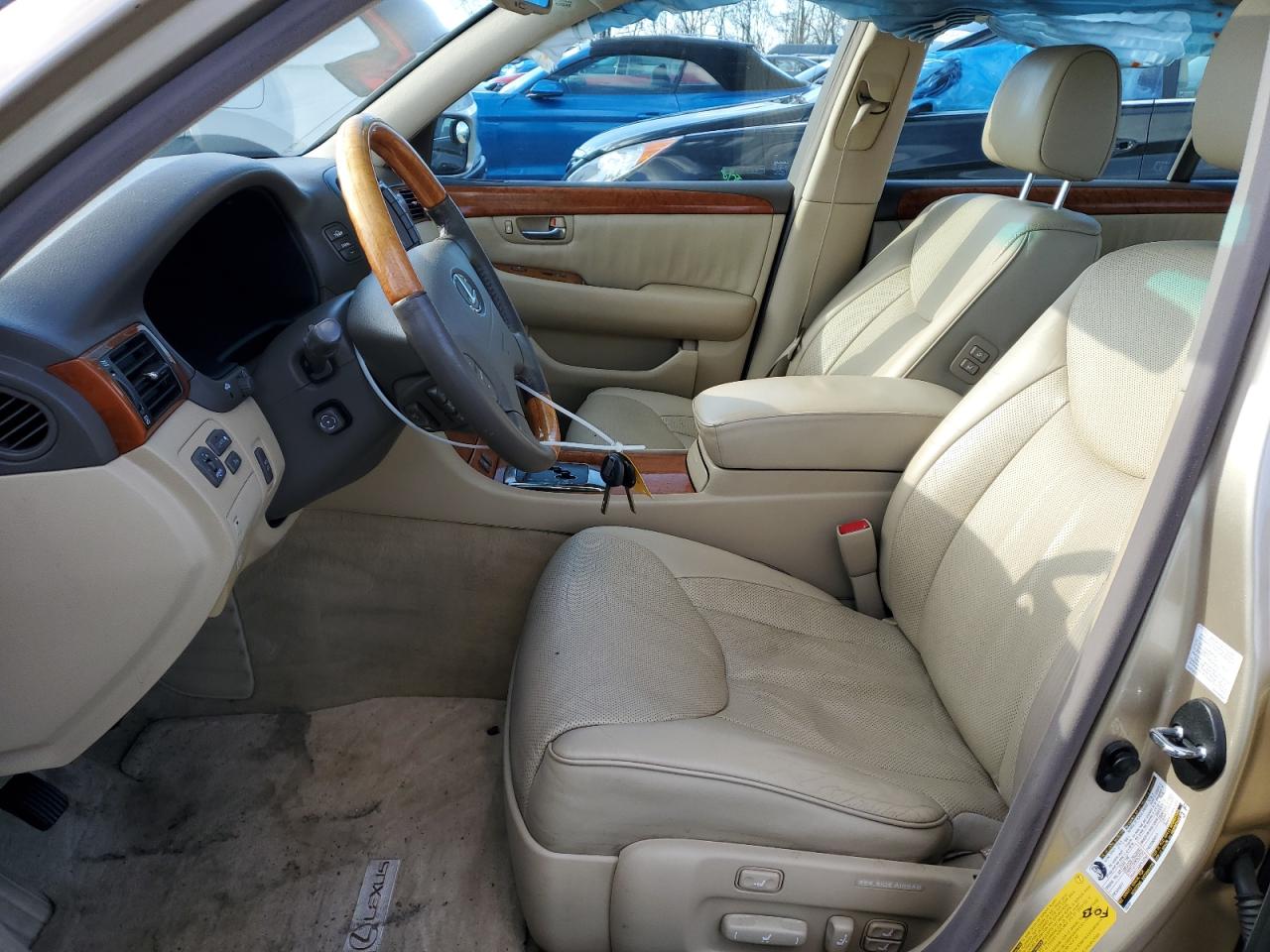 2004 Lexus LS - Image 7