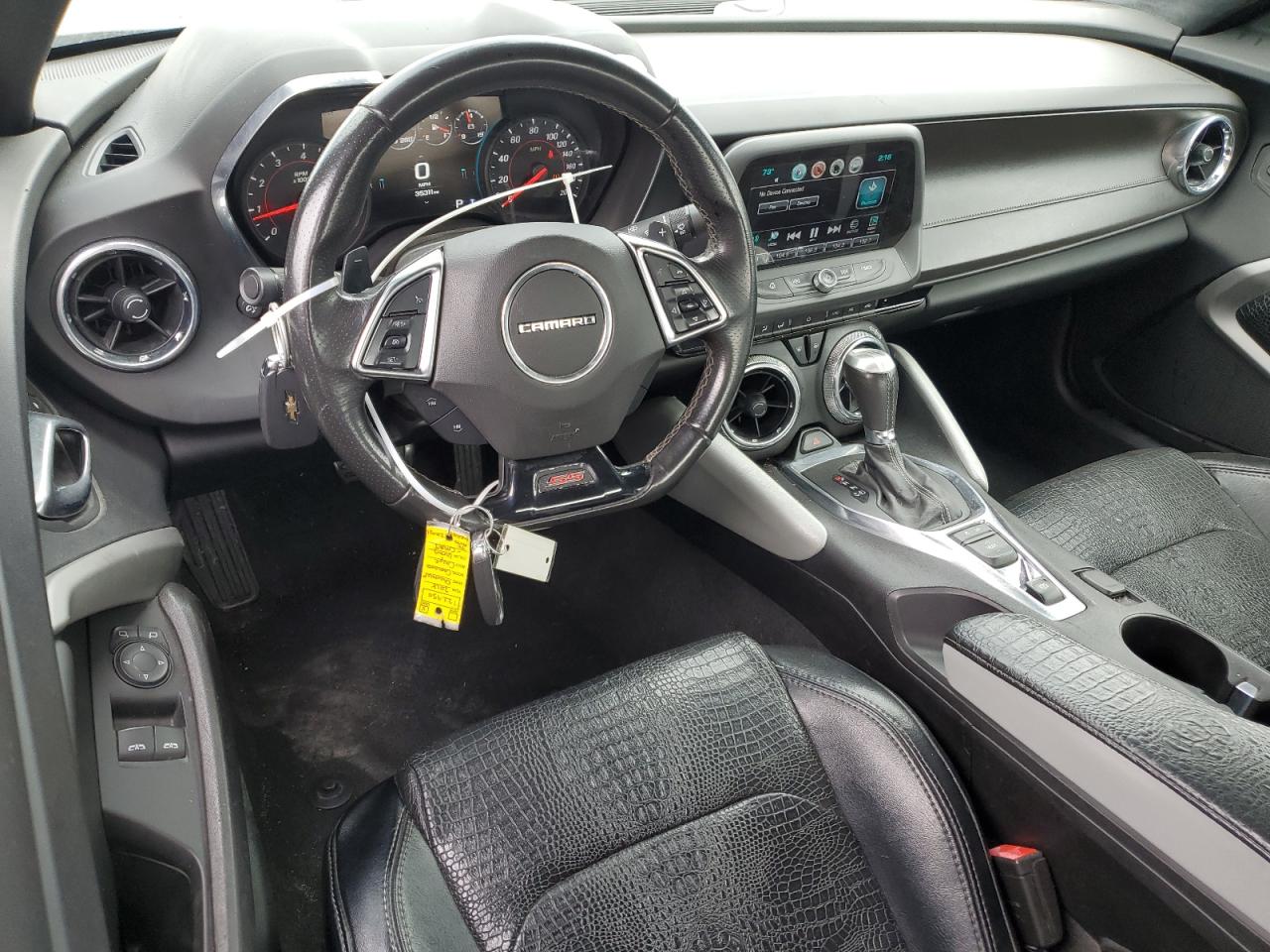 2018 Chevrolet Camaro - Image 8