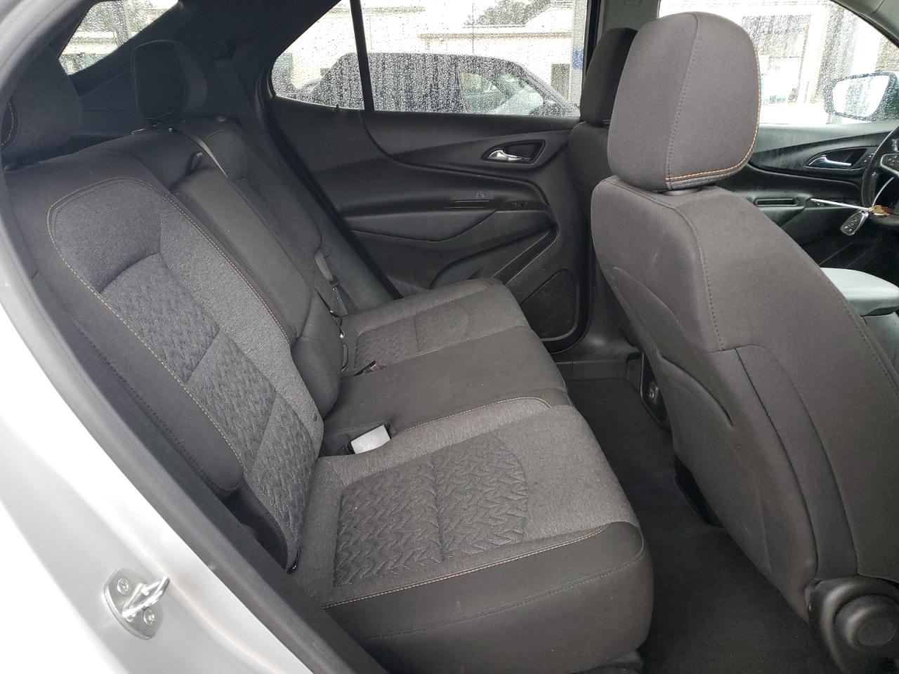 2022 Chevrolet Equinox - Image 10