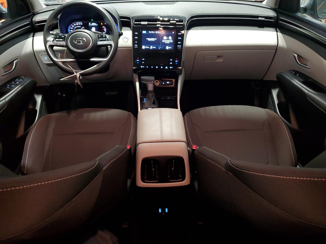 2024 Hyundai Tucson - Image 8