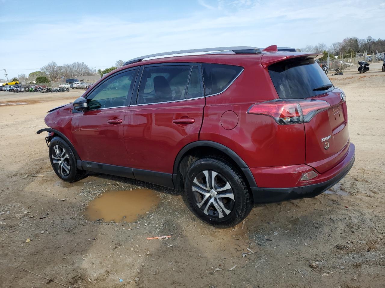 2018 Toyota RAV 4 - Image 2