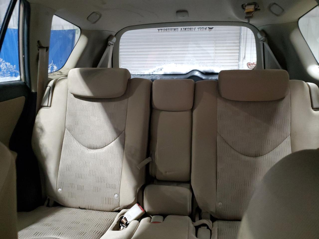 2010 Toyota RAV 4 - Image 10