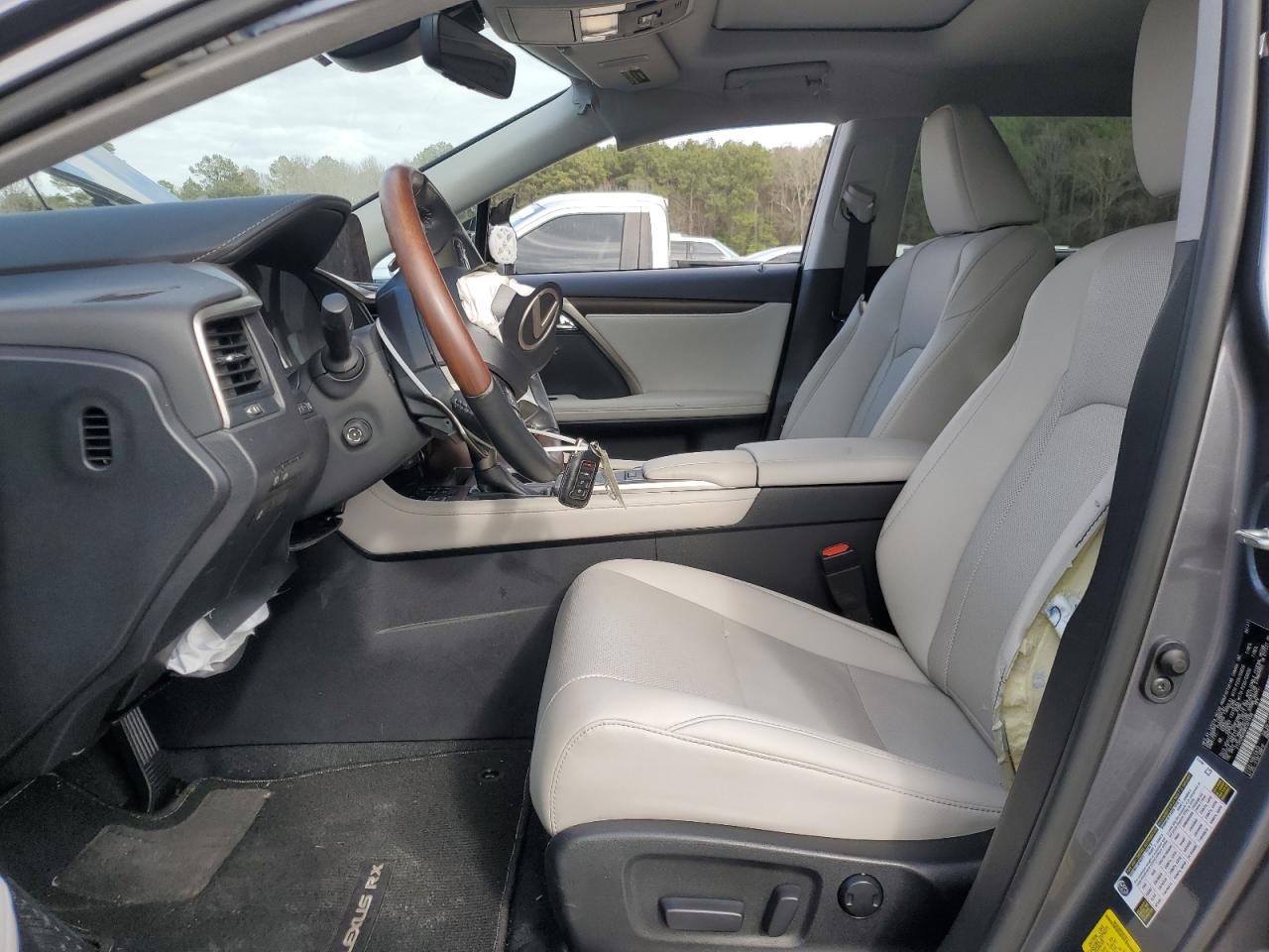 2021 Lexus RX - Image 7