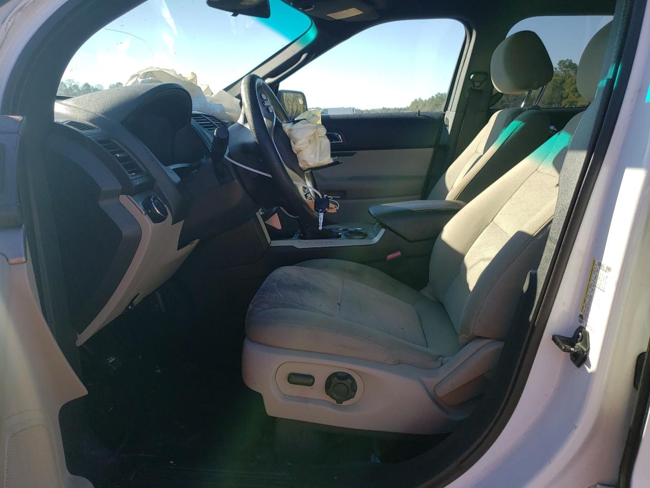 2014 Ford Explorer - Image 7