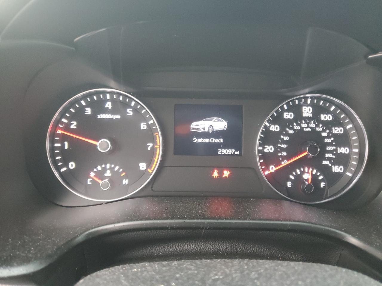 2021 Kia Forte - Image 9