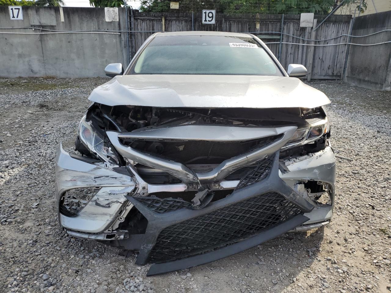 2019 Toyota Camry - Image 5