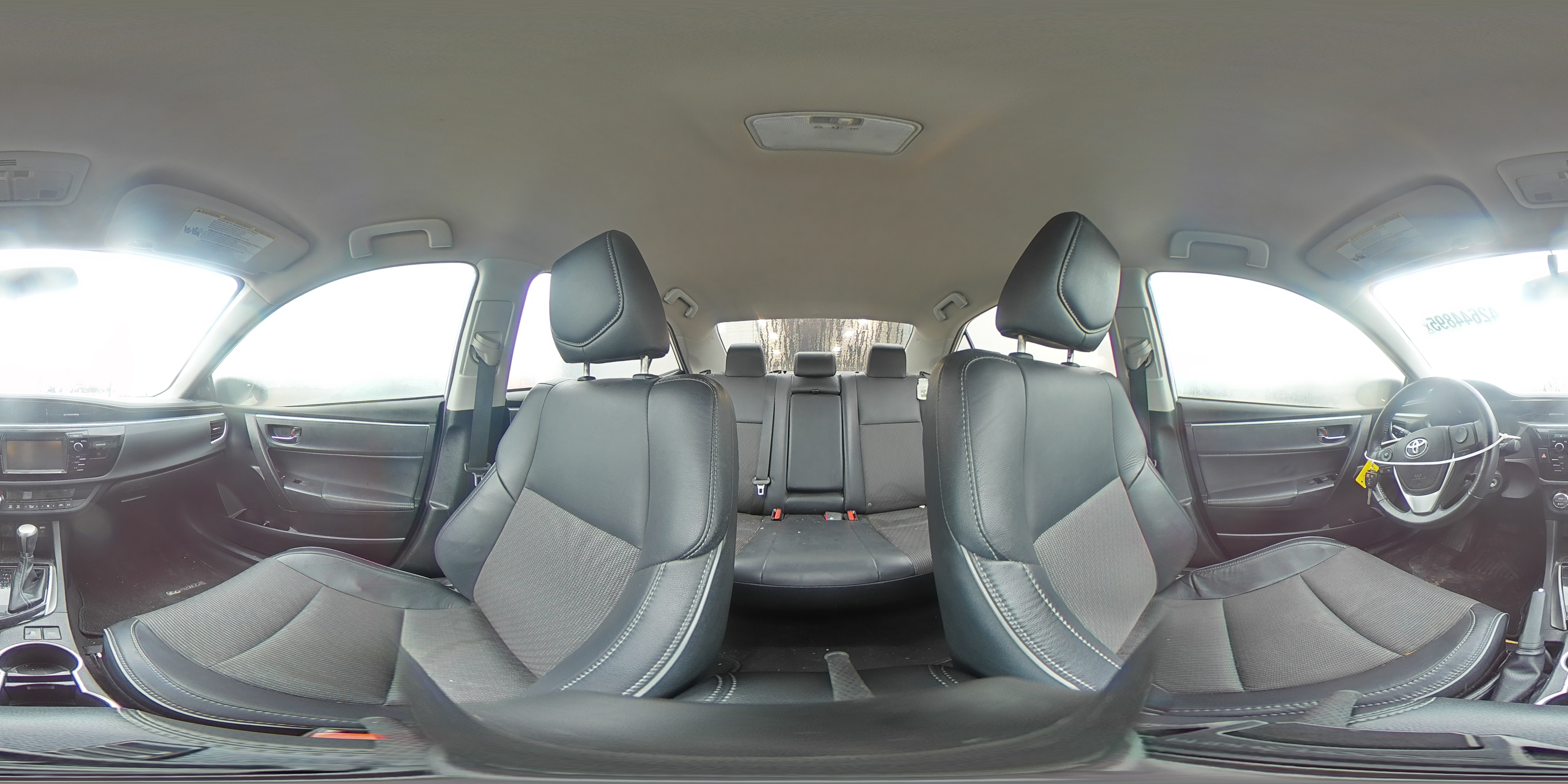 2016 Toyota Corolla - Image 15