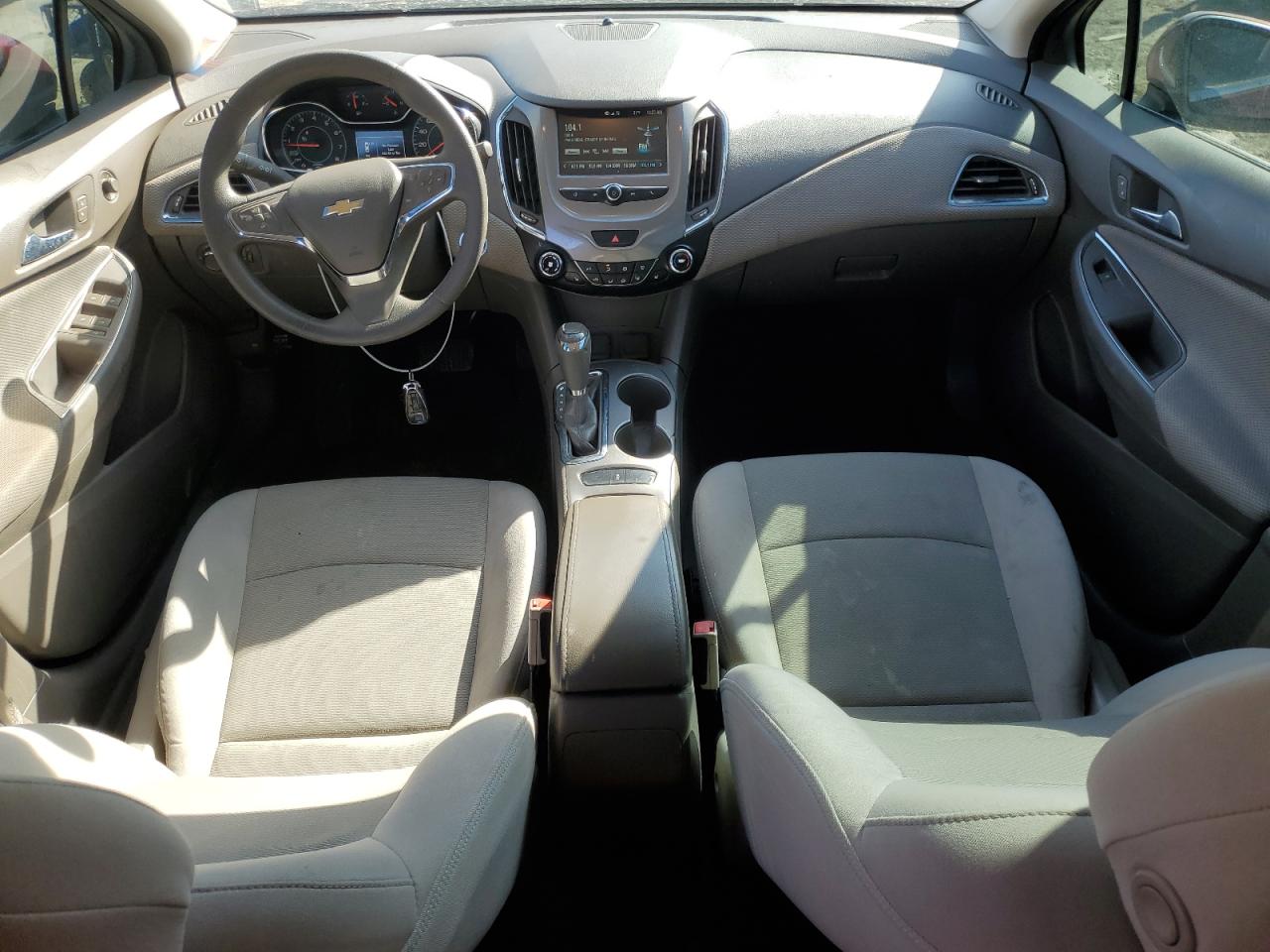 2017 Chevrolet Cruze - Image 8