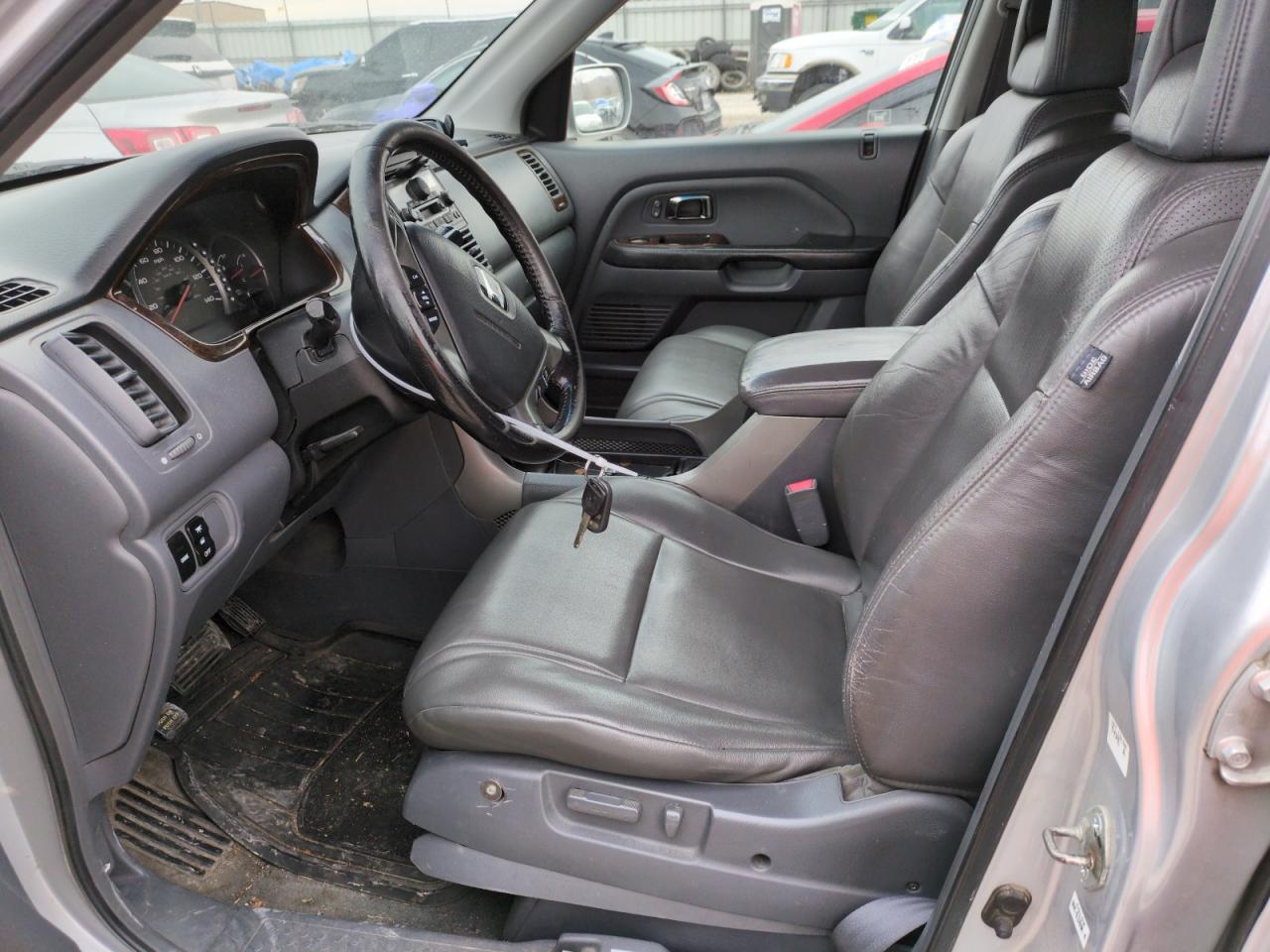 2004 Honda Pilot - Image 7