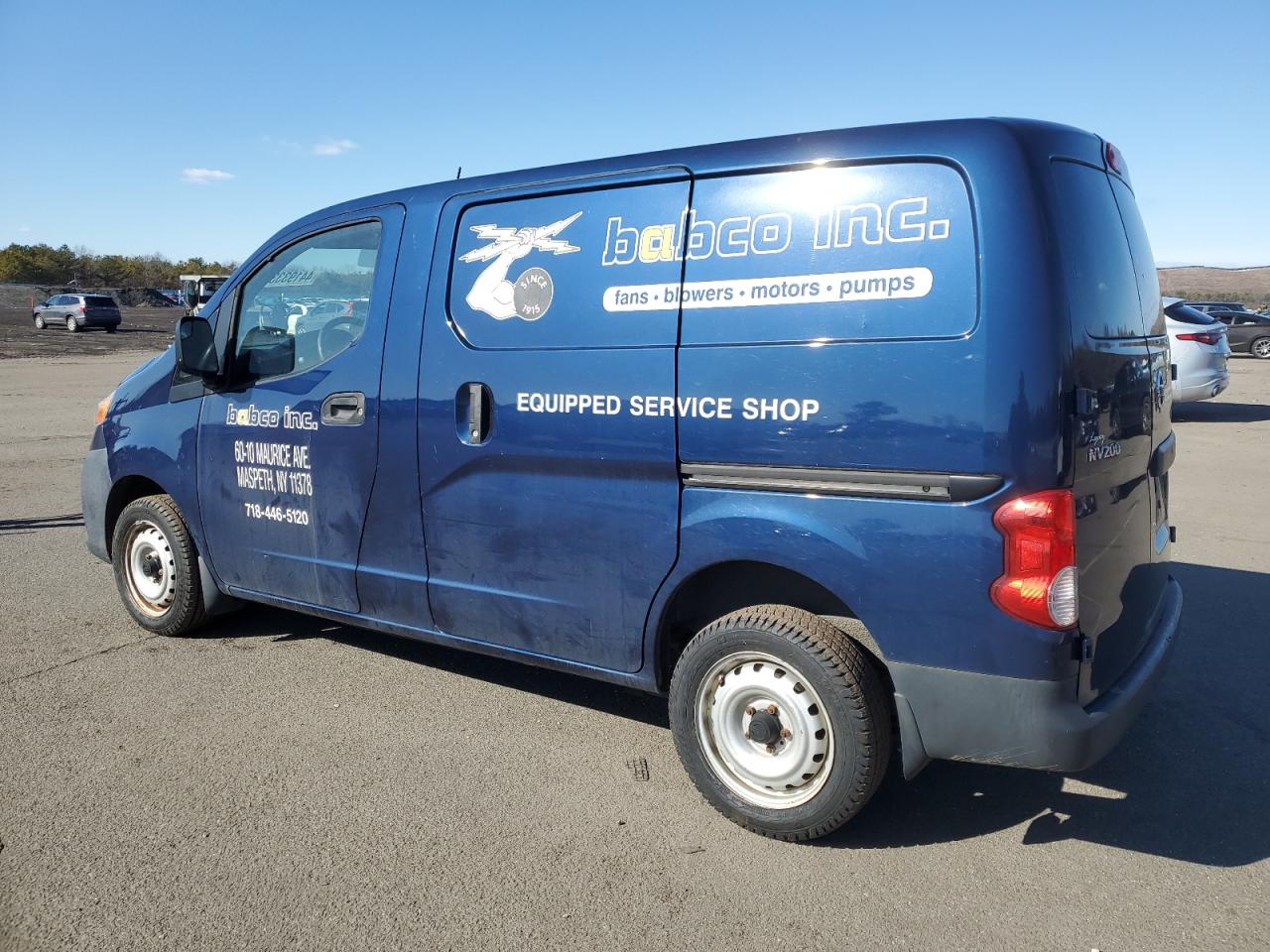 2013 Nissan NV - Image 2
