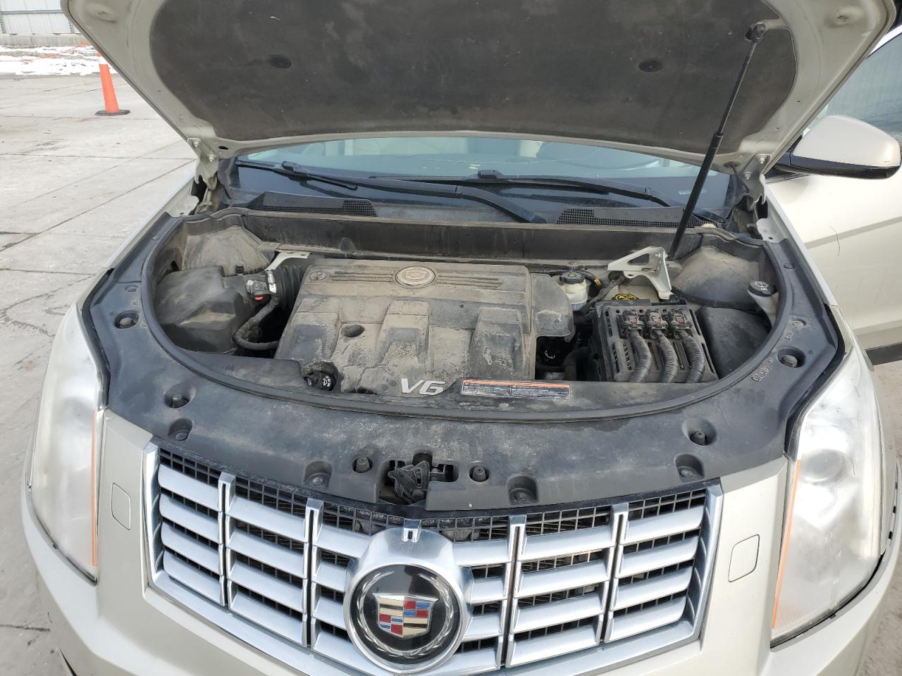 2014 Cadillac SRX - Image 13