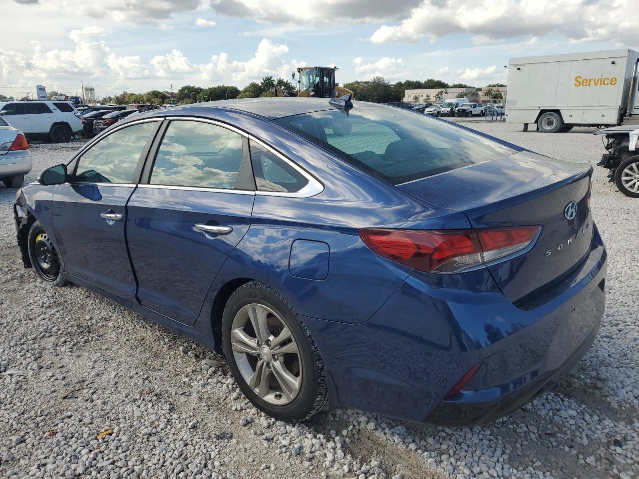 2019 Hyundai Sonata - Image 2