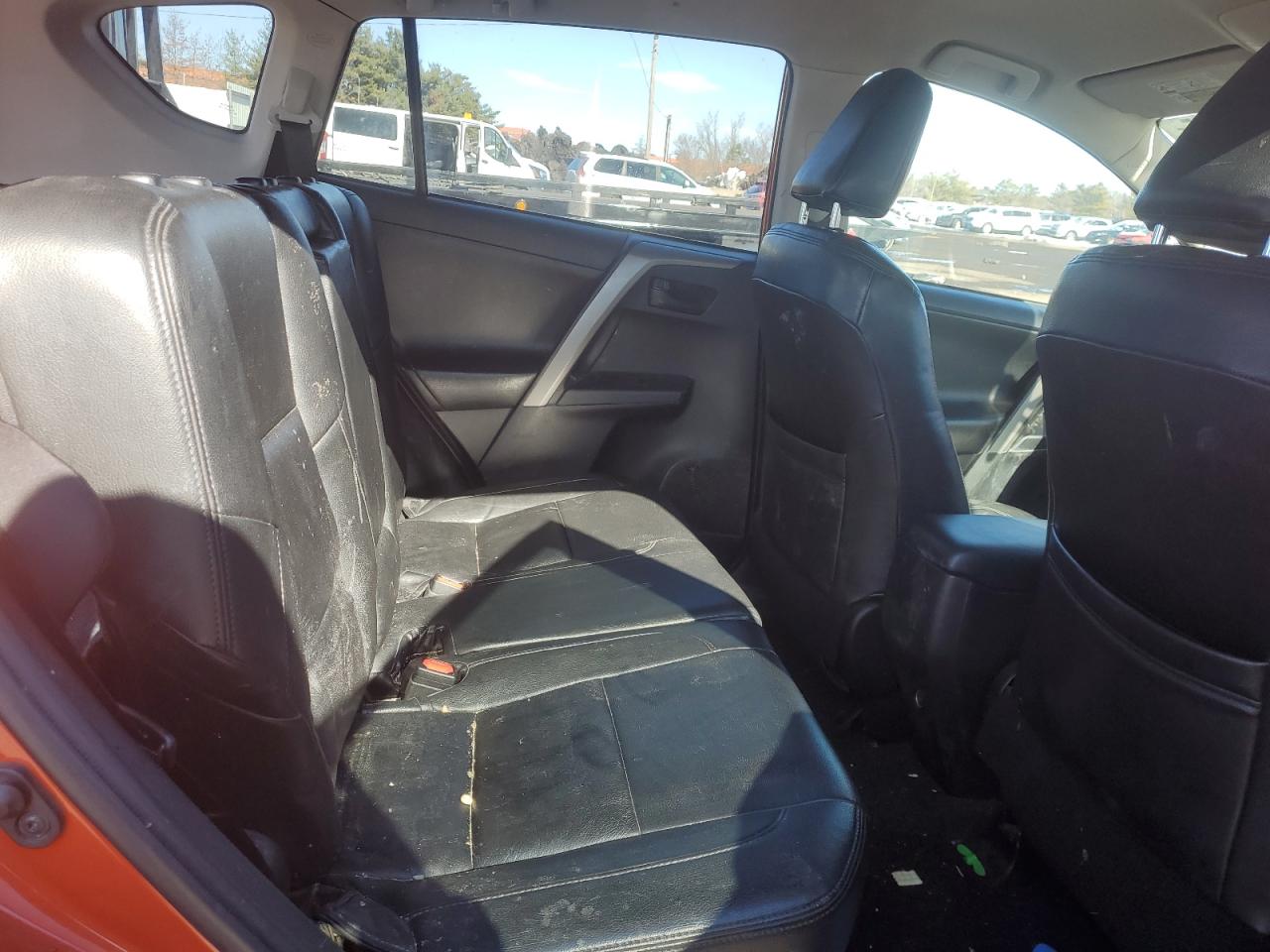 2016 Toyota RAV 4 - Image 10