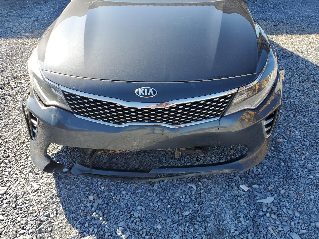 2016 Kia Optima - Image 11