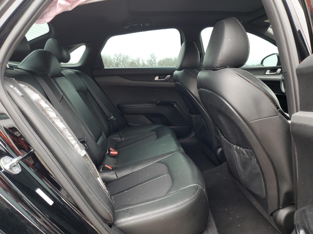 2021 Kia K5 - Image 10