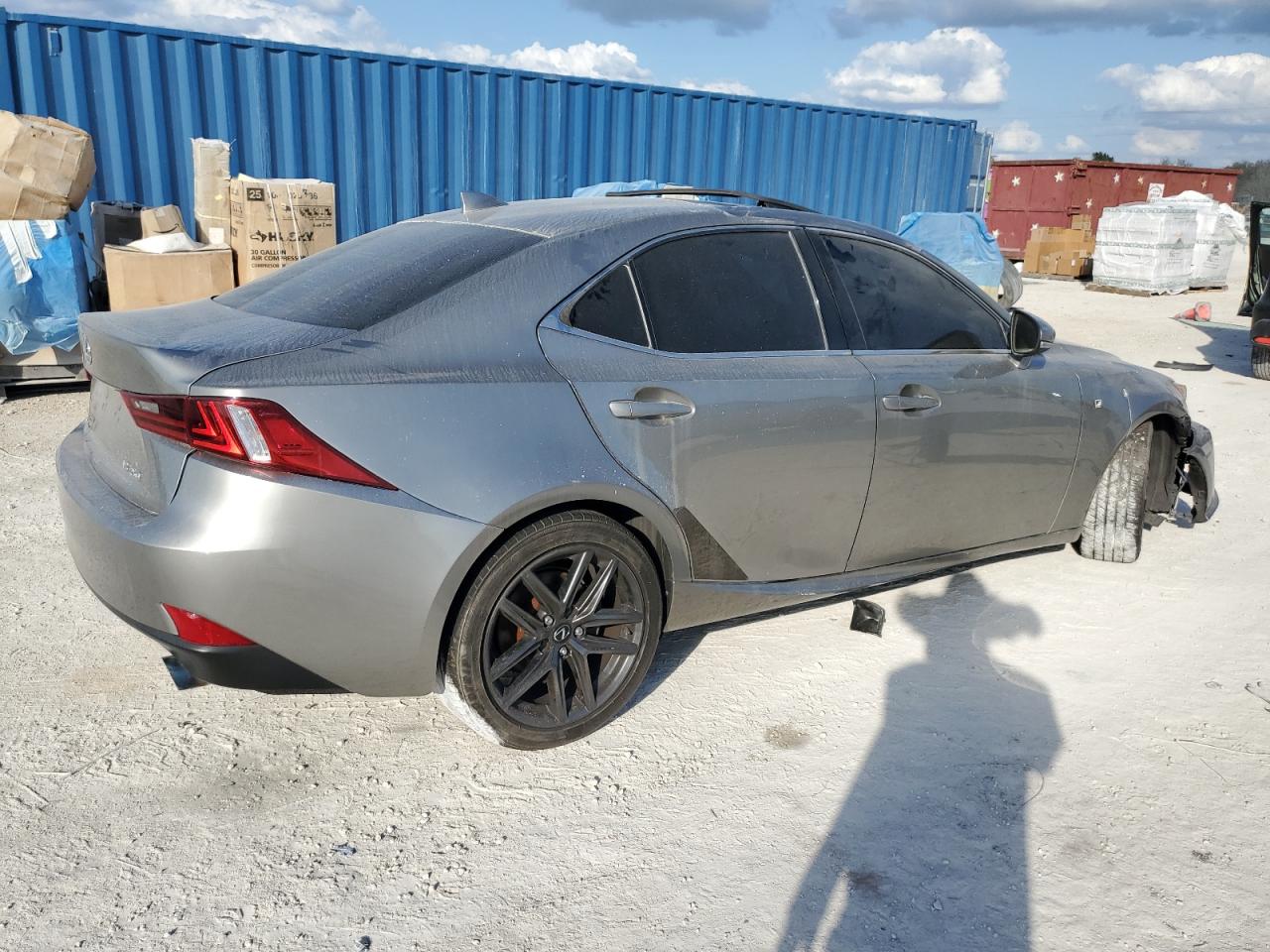 2015 Lexus IS - Image 3