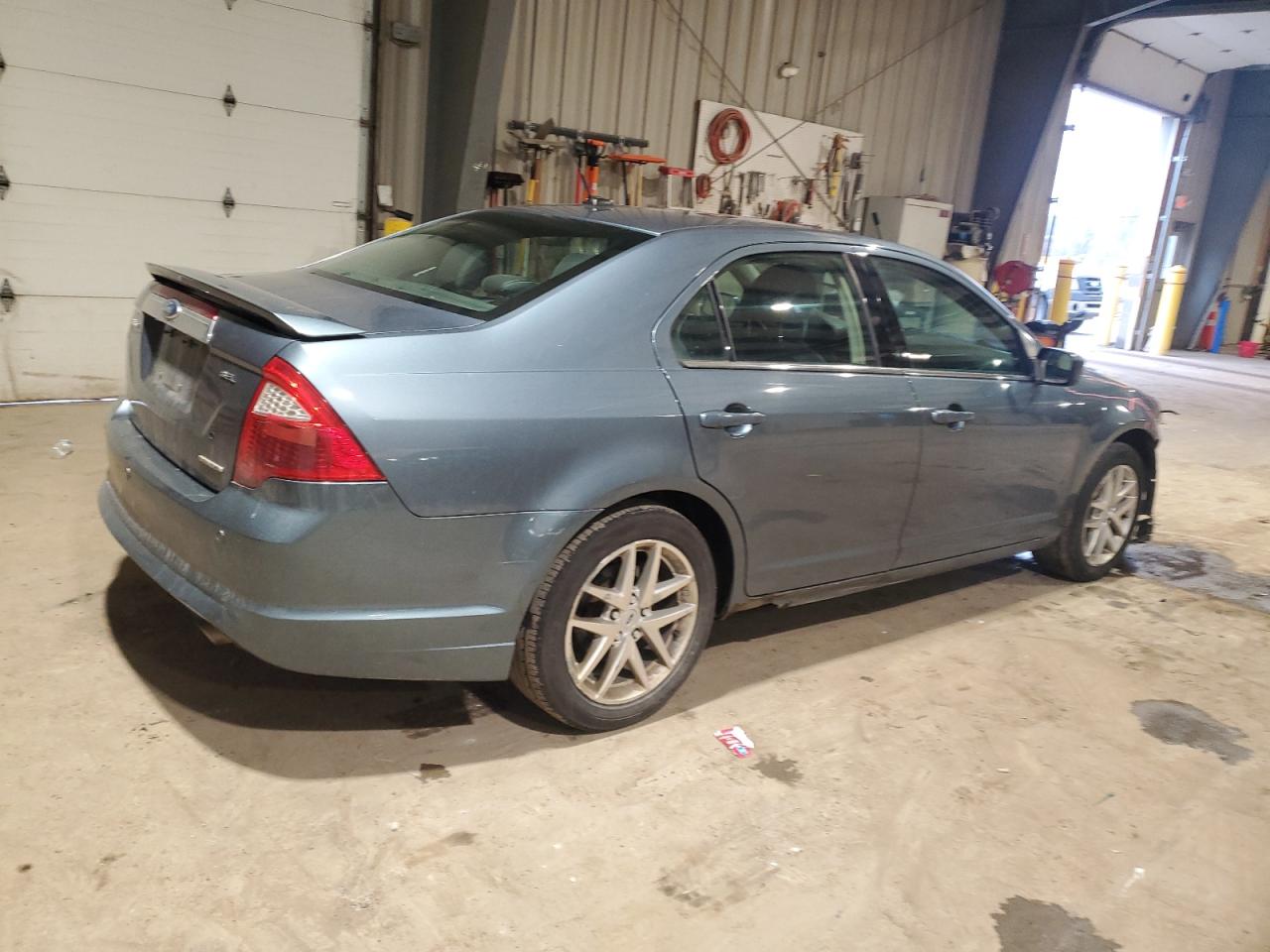 2011 Ford Fusion - Image 3