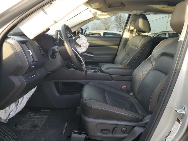  NISSAN PATHFINDER 2023 Srebrny