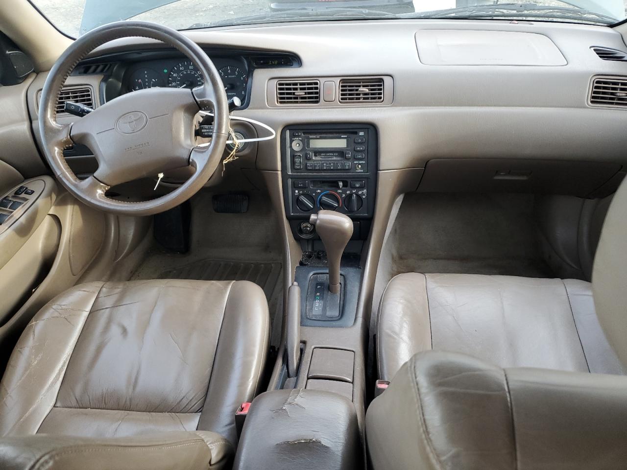 1999 Toyota Camry - Image 8