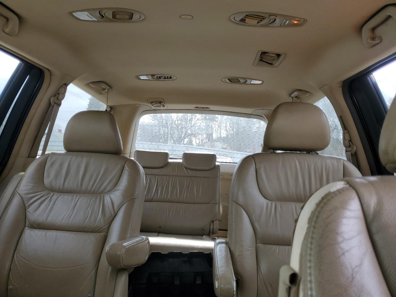 2006 Honda Odyssey - Image 10