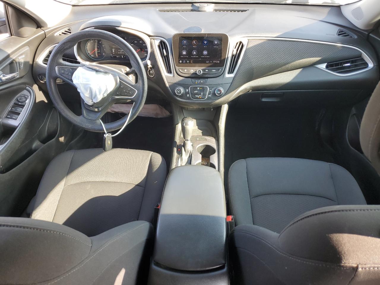 2020 Chevrolet Malibu - Image 8