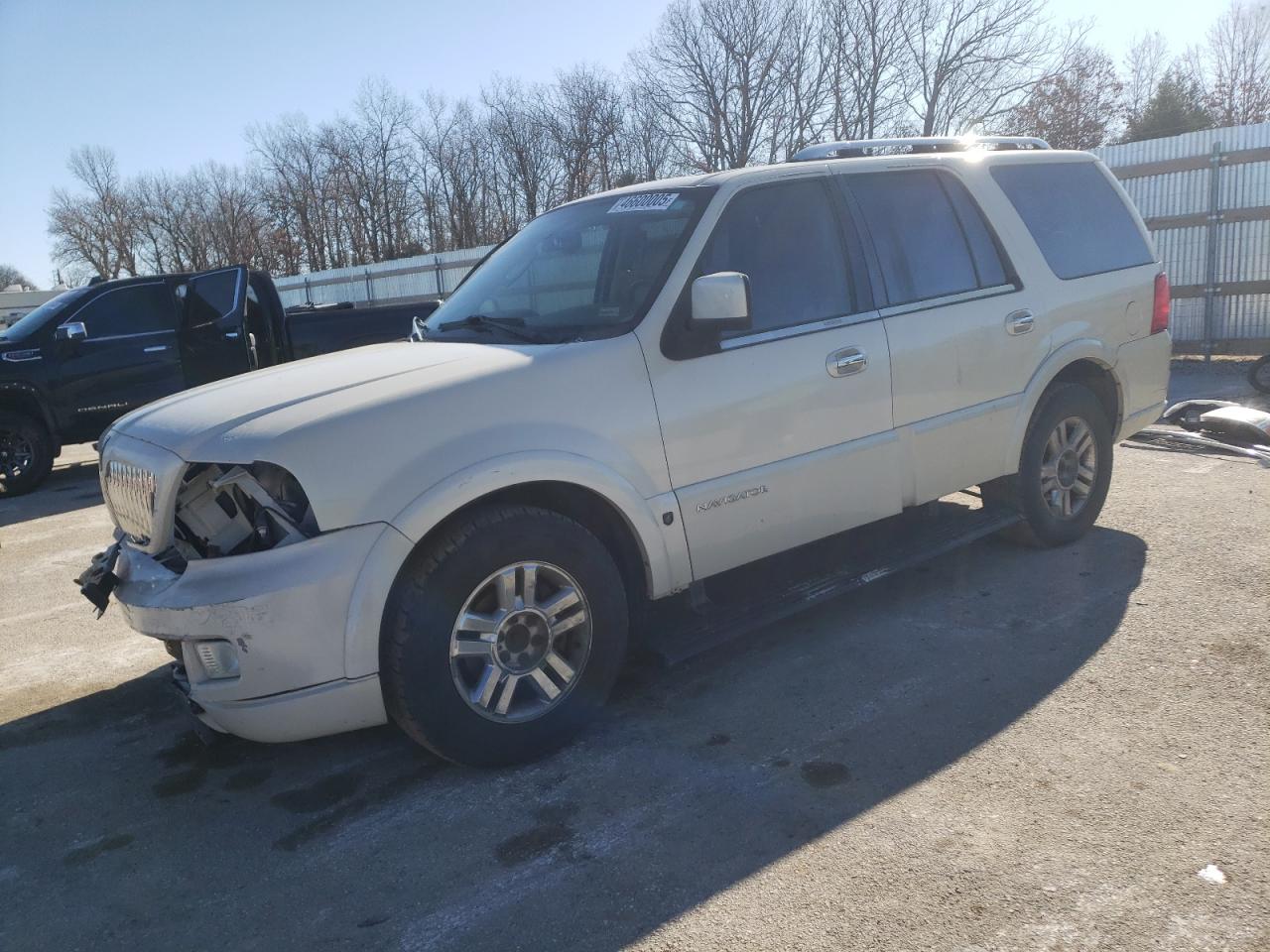 2006 Lincoln Navigator - Image 1