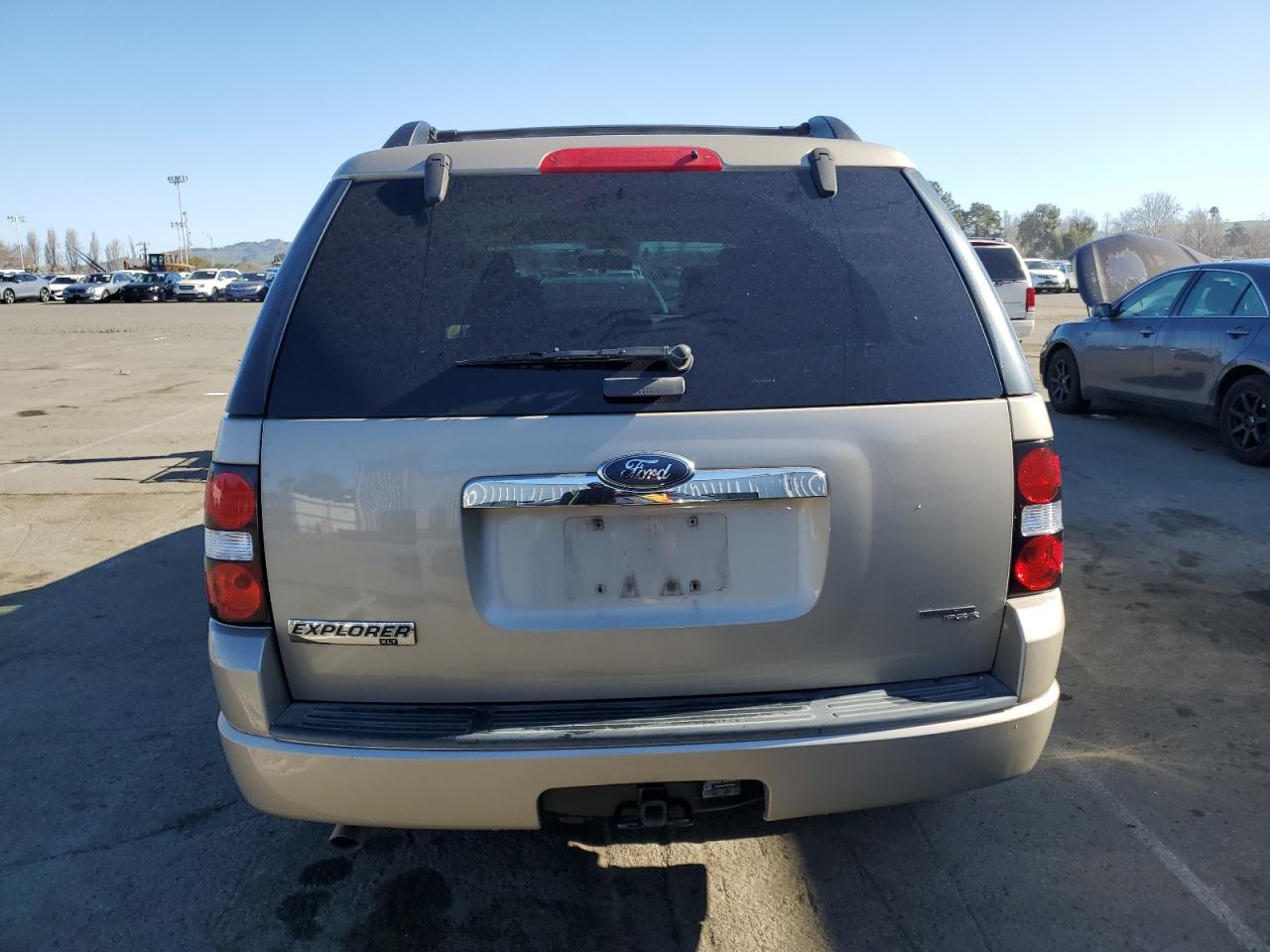 2006 Ford Explorer - Image 6