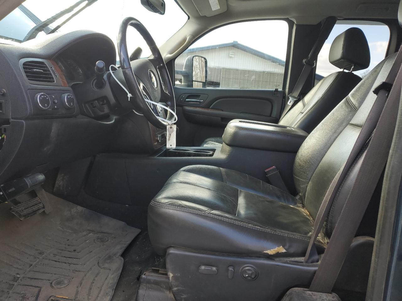 2007 Chevrolet Silverado - Image 7