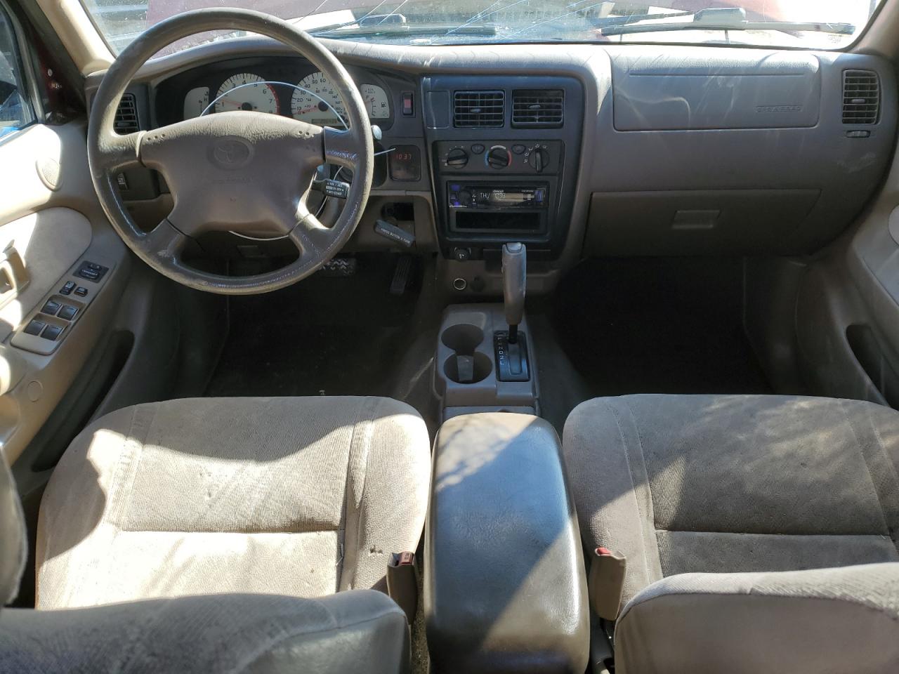 2004 Toyota Tacoma - Image 8