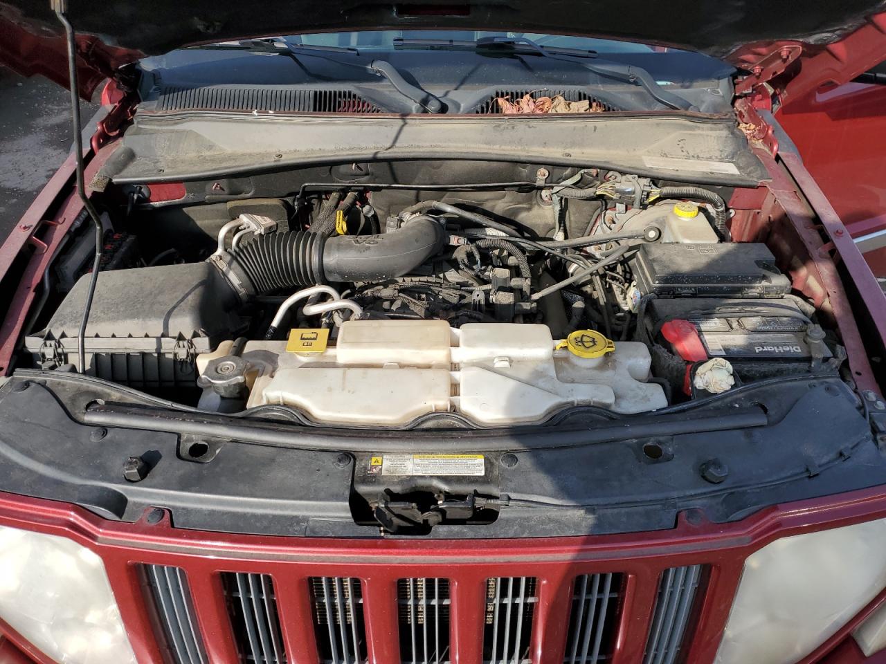 2012 Jeep Liberty (North America) - Image 12