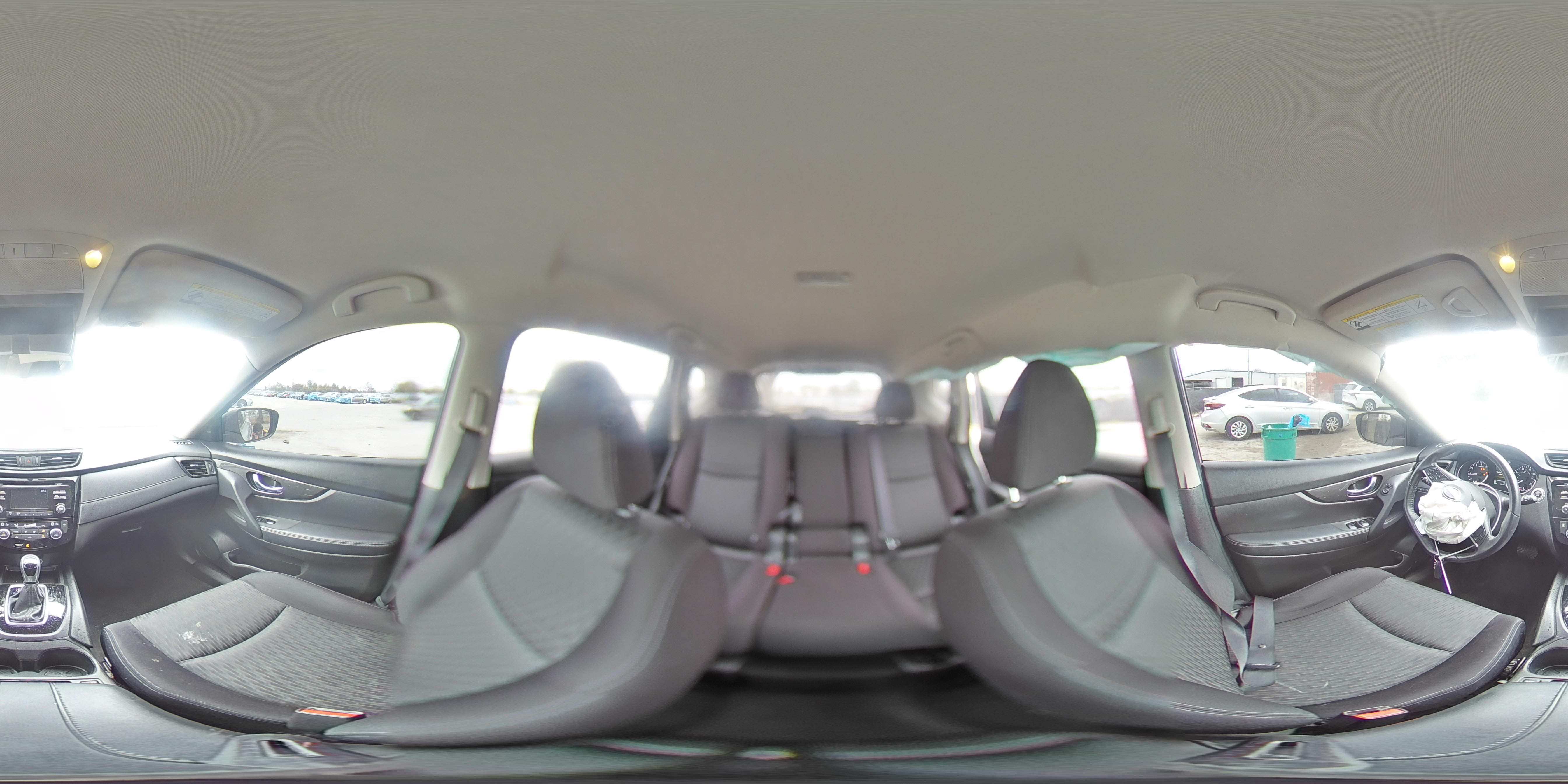 2017 Nissan Rogue - Image 13