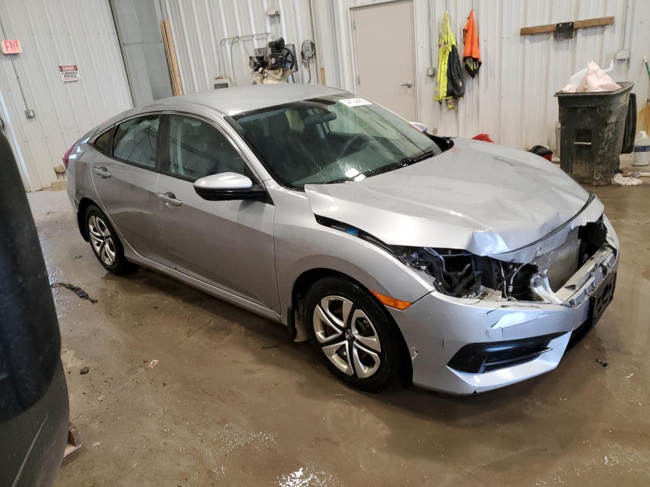 2016 Honda Civic - Image 4
