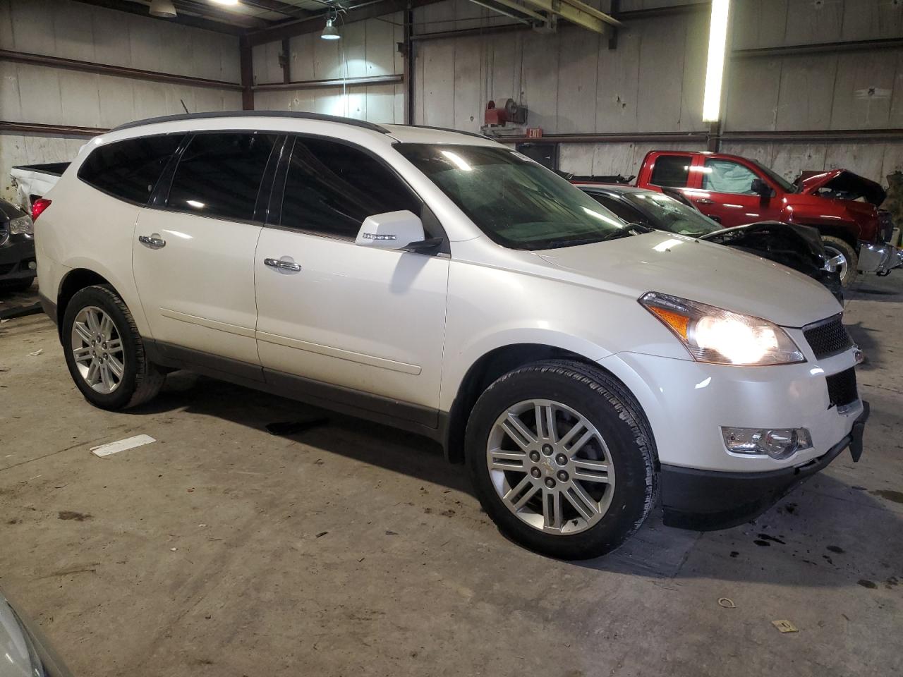 2011 Chevrolet Traverse - Image 4