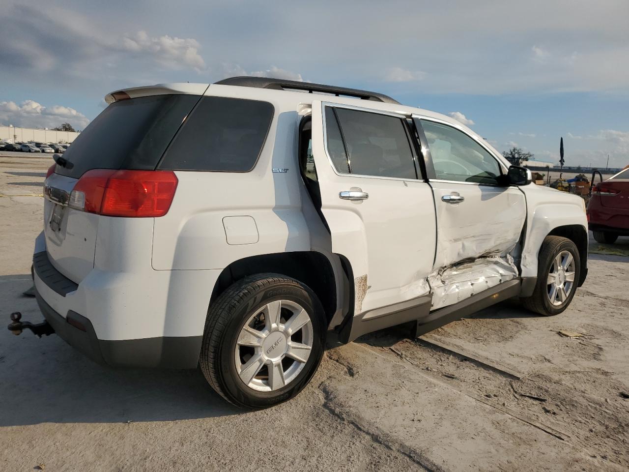 2013 GMC Terrain - Image 3