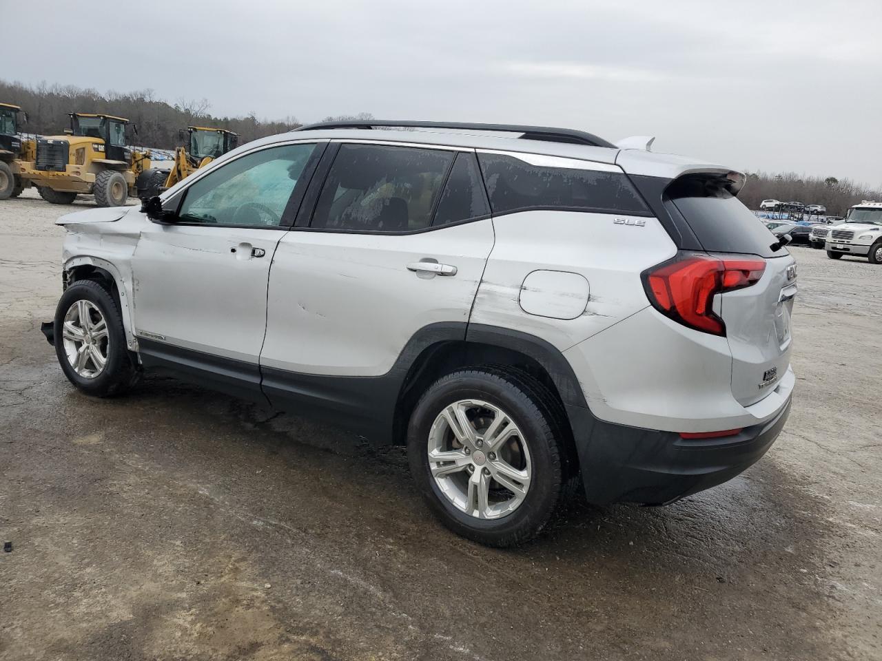 2018 GMC Terrain - Image 2