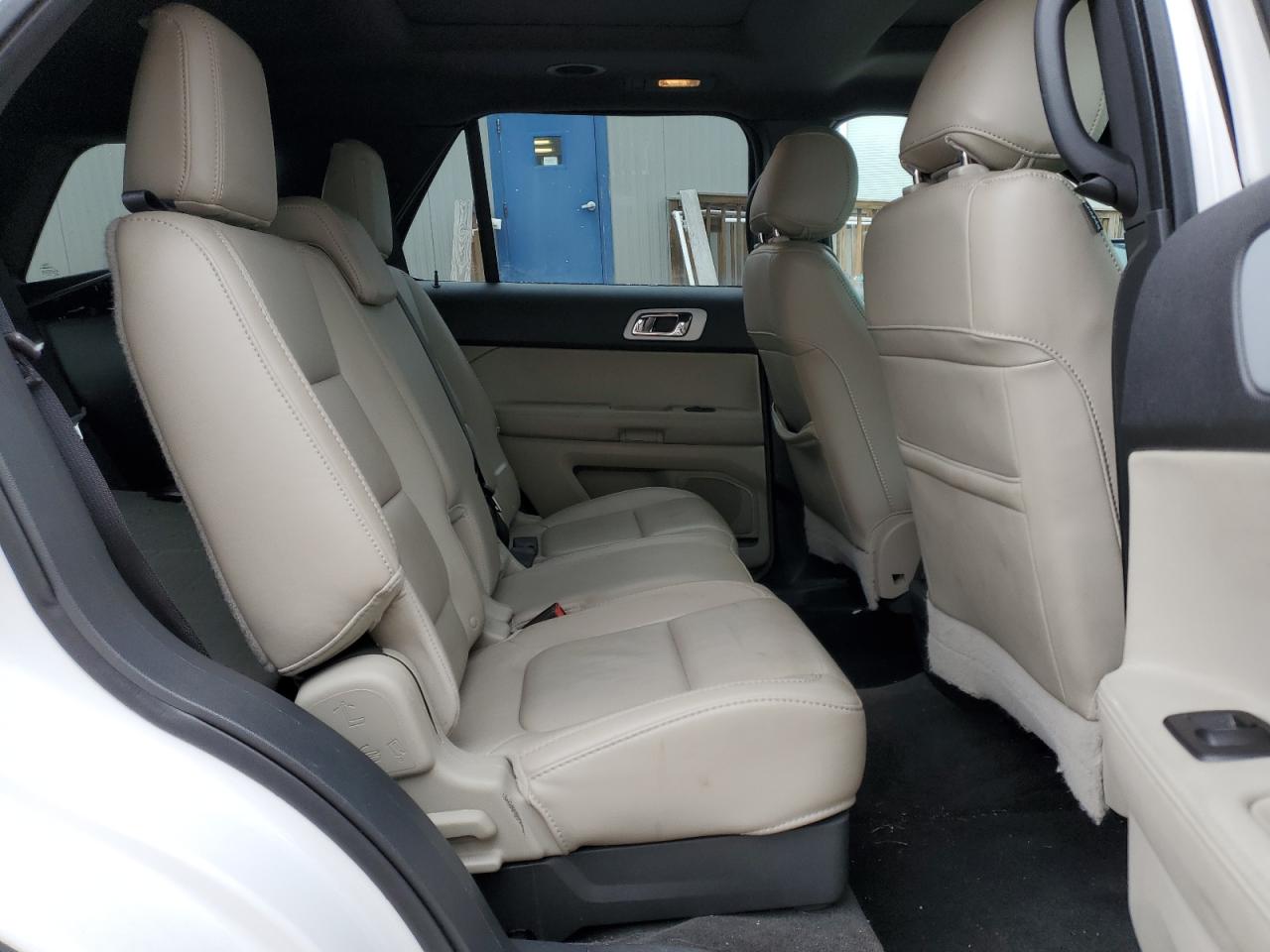 2013 Ford Explorer - Image 11