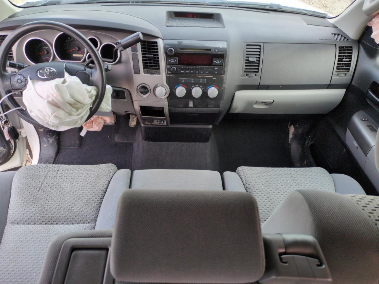 2012 Toyota Tundra - Image 8