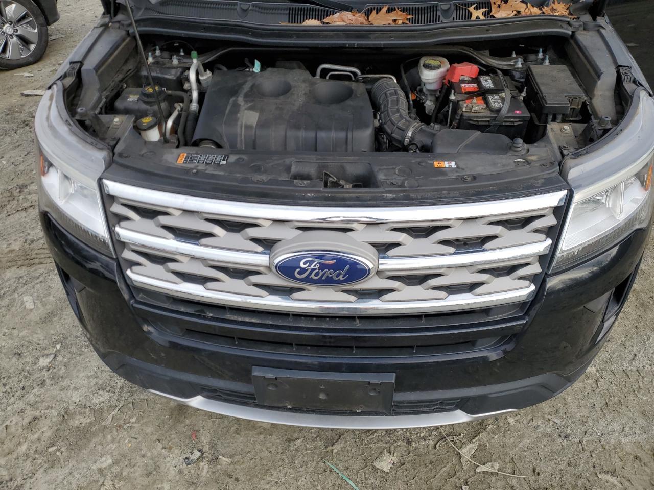 2018 Ford Explorer - Image 12