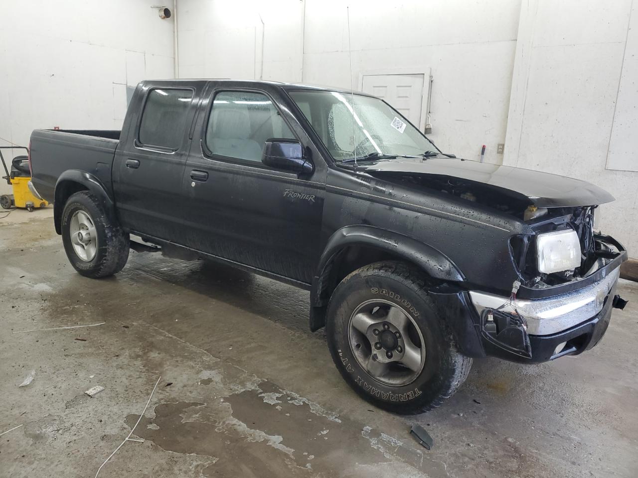 2000 Nissan Navara (Frontier) - Image 4