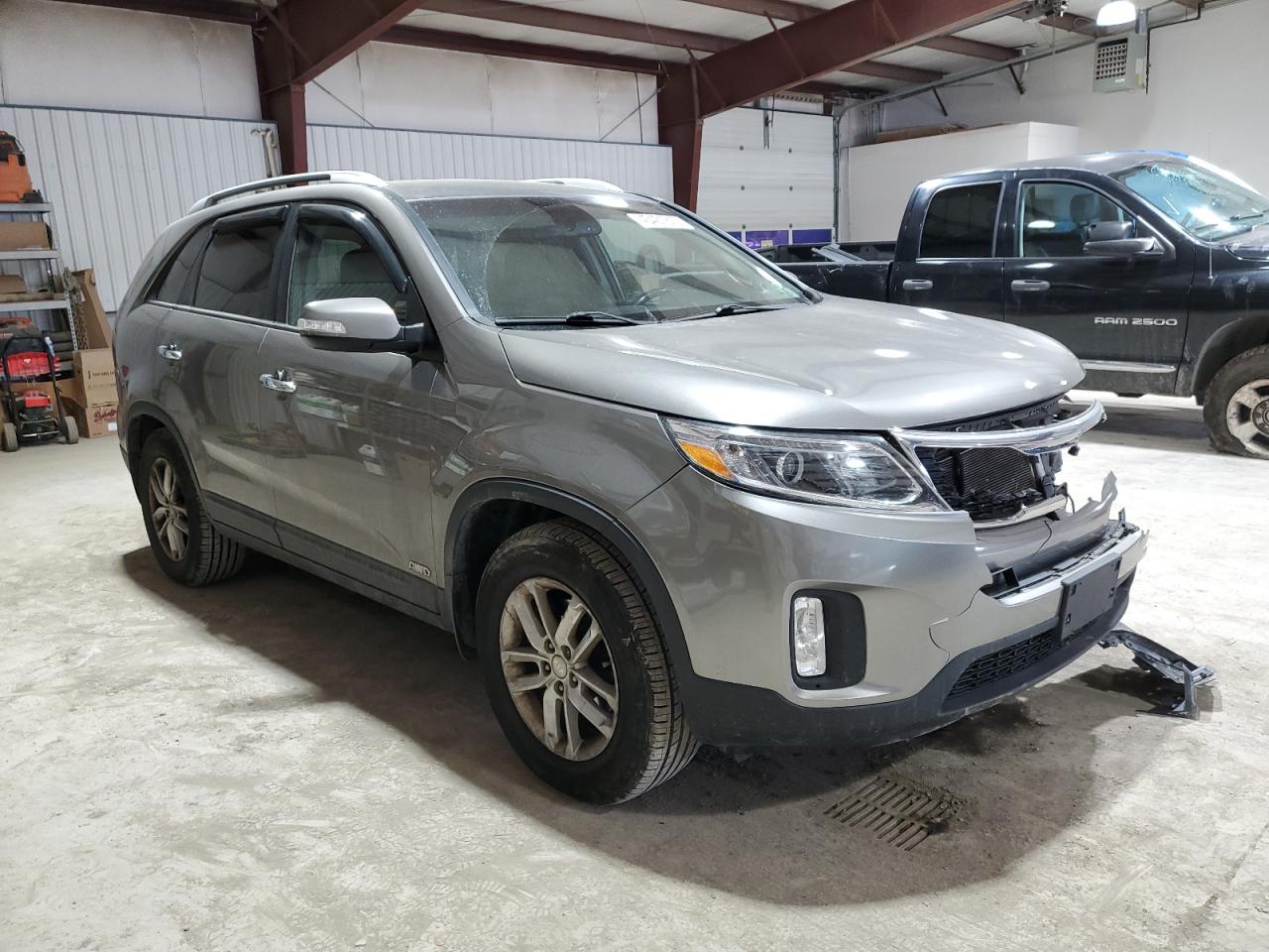 2014 Kia Sorento - Image 4