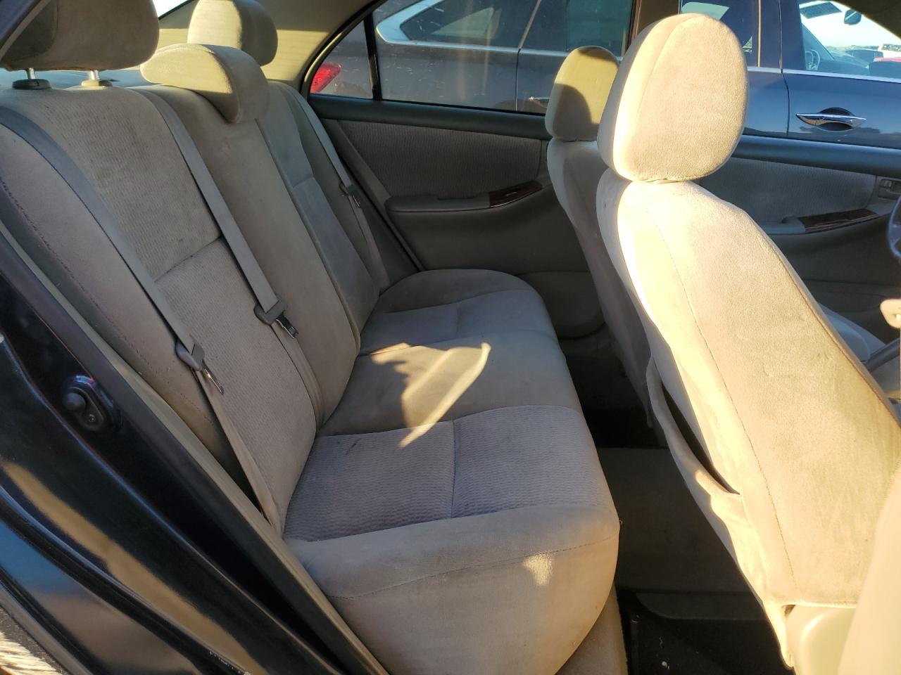 2005 Toyota Corolla - Image 10