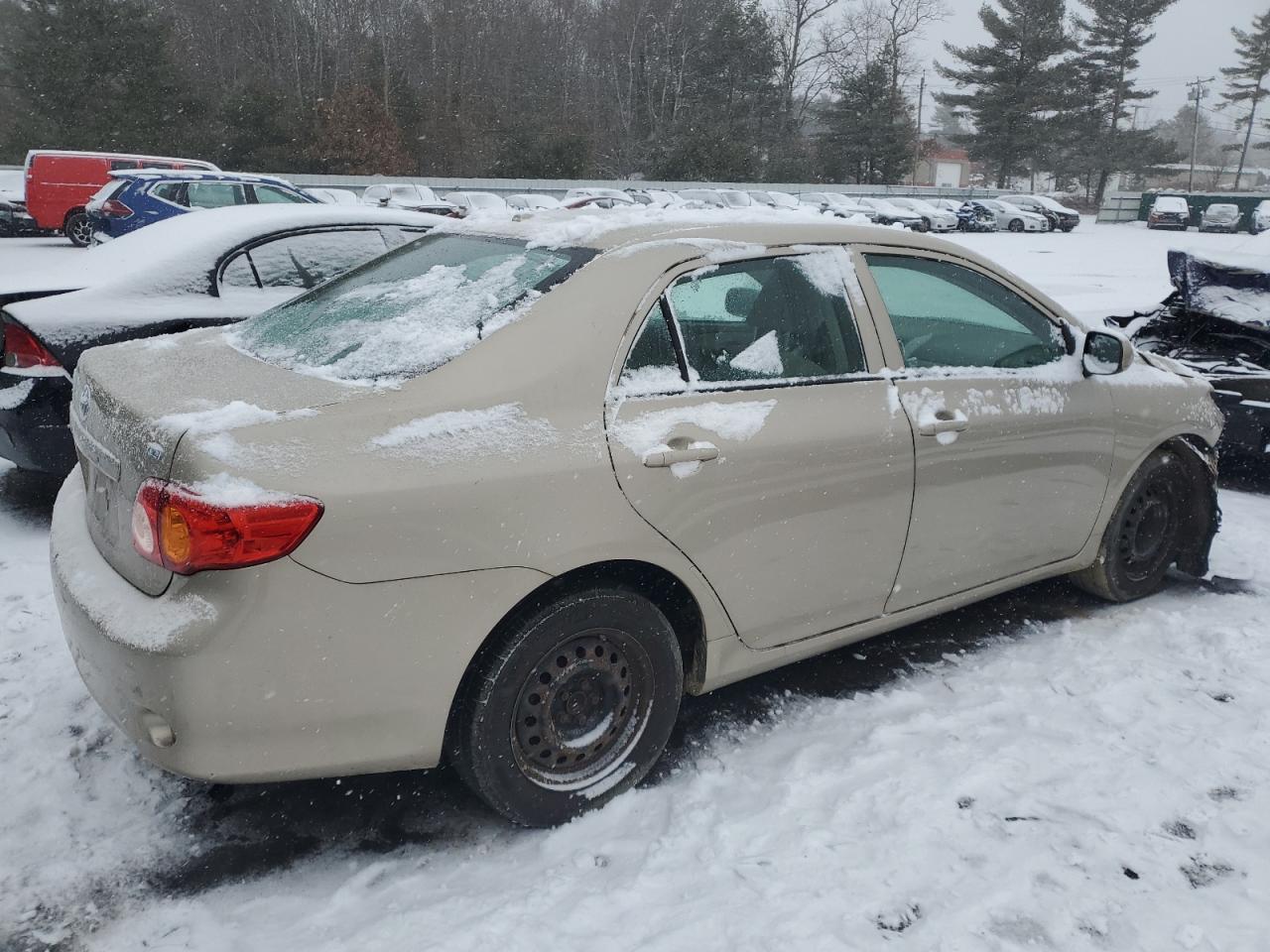 2010 Toyota Corolla - Image 3