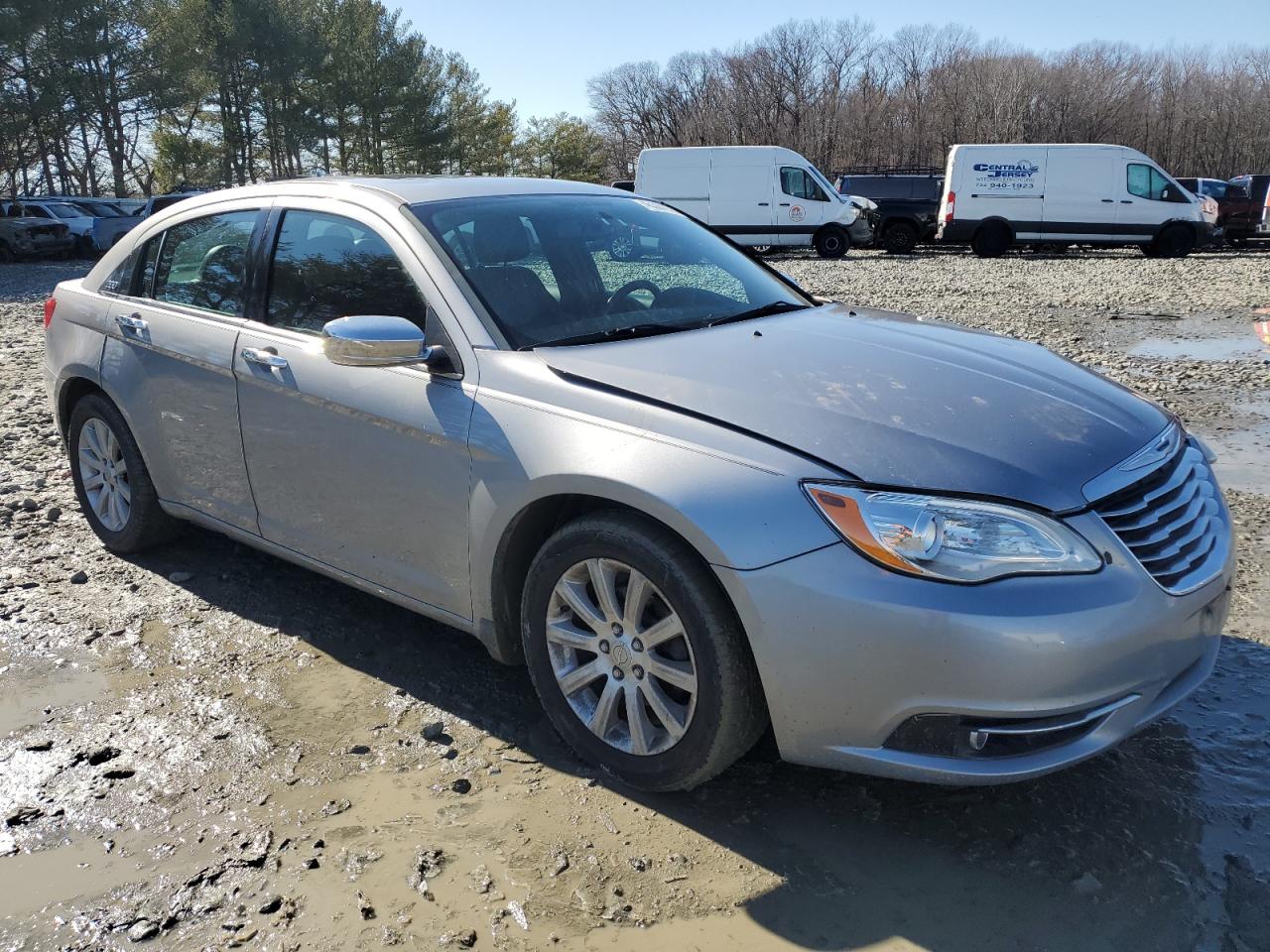 2014 Chrysler 200 - Image 4