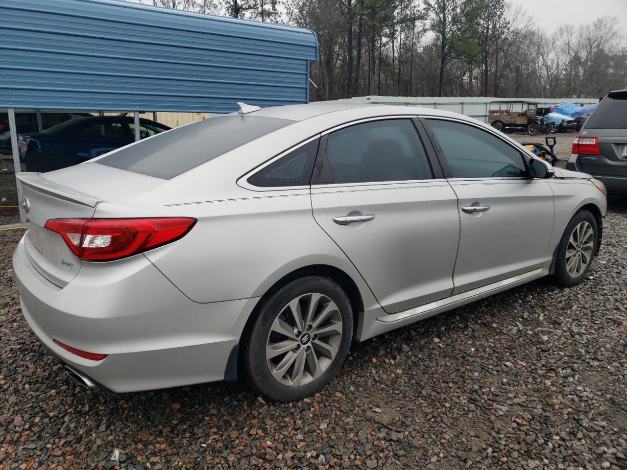 2016 Hyundai Sonata - Image 3