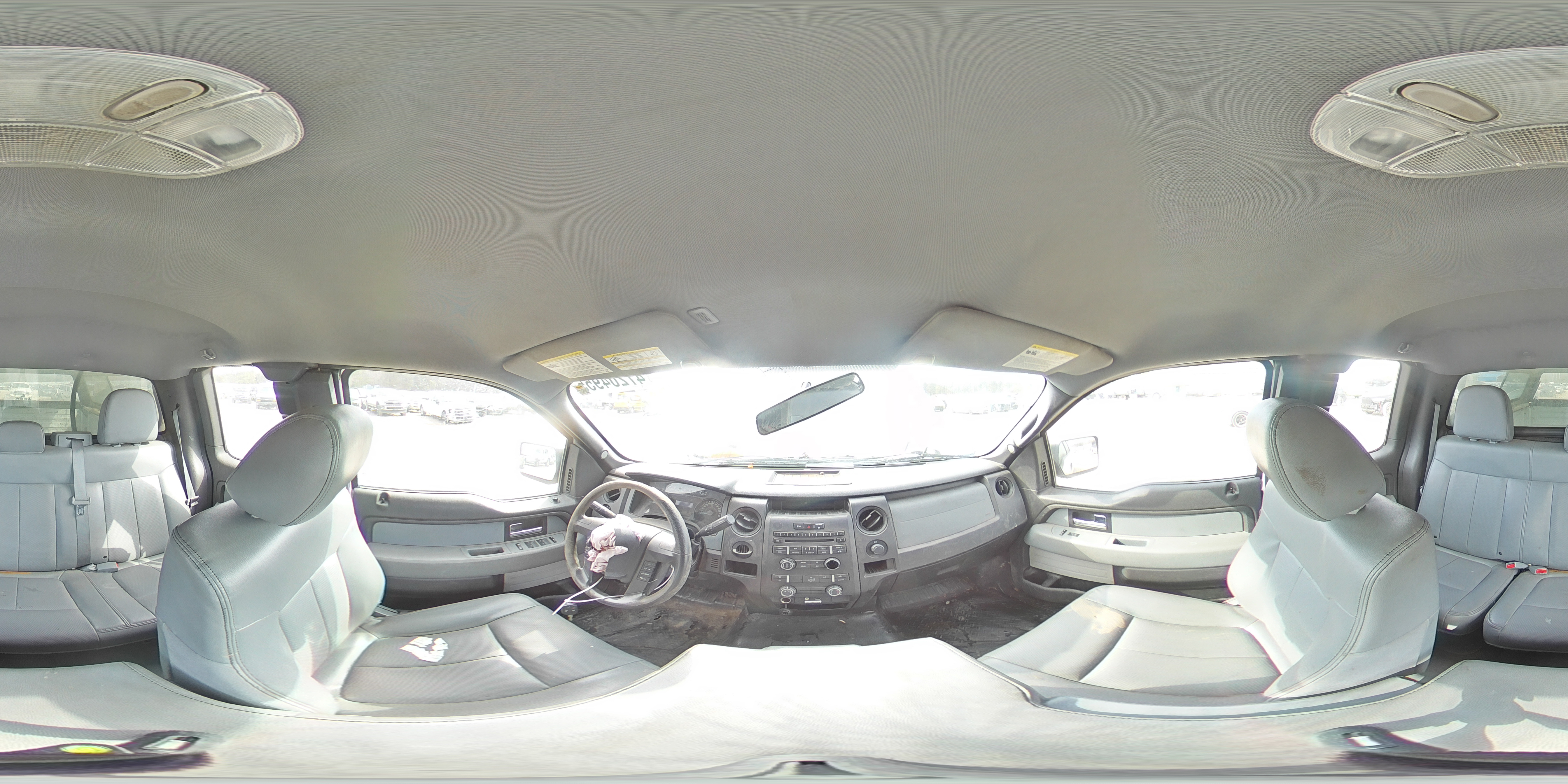 2014 Ford F-150 - Image 13