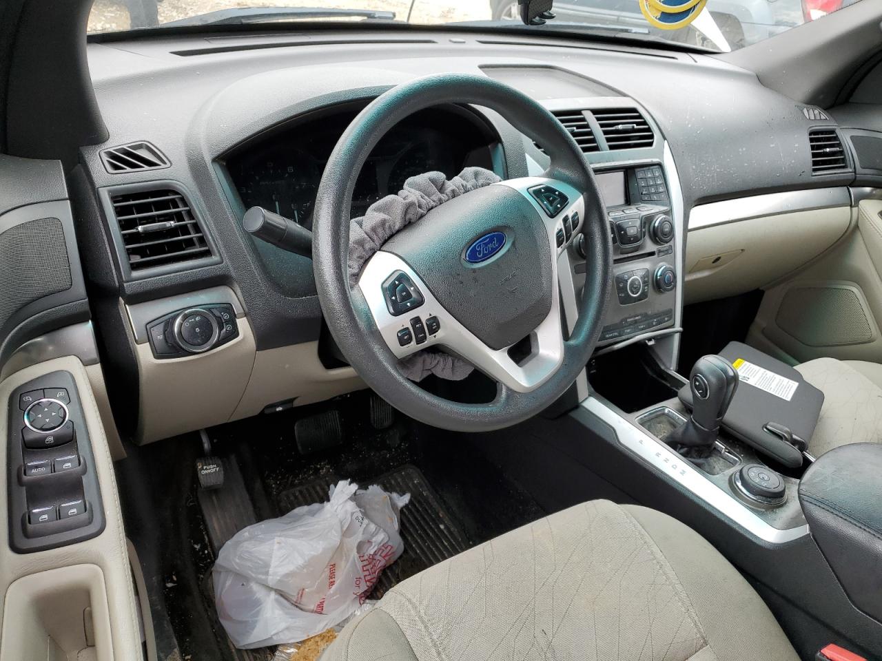 2012 Ford Explorer - Image 8