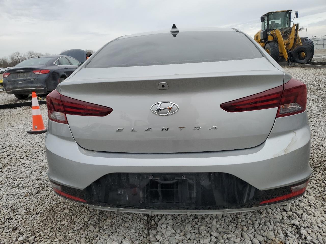 2020 Hyundai Elantra - Image 6