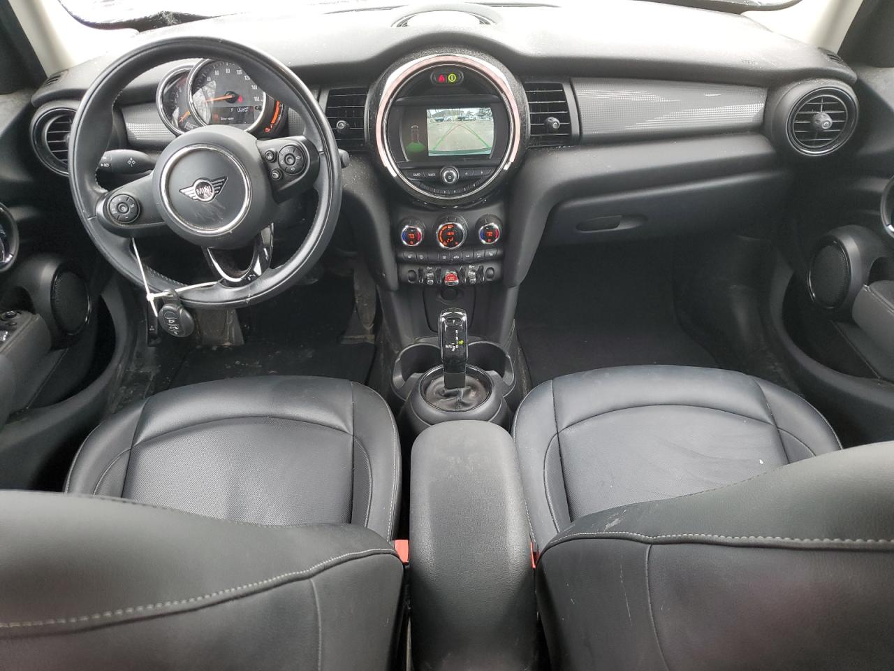 2020 MINI Cooper - Image 8