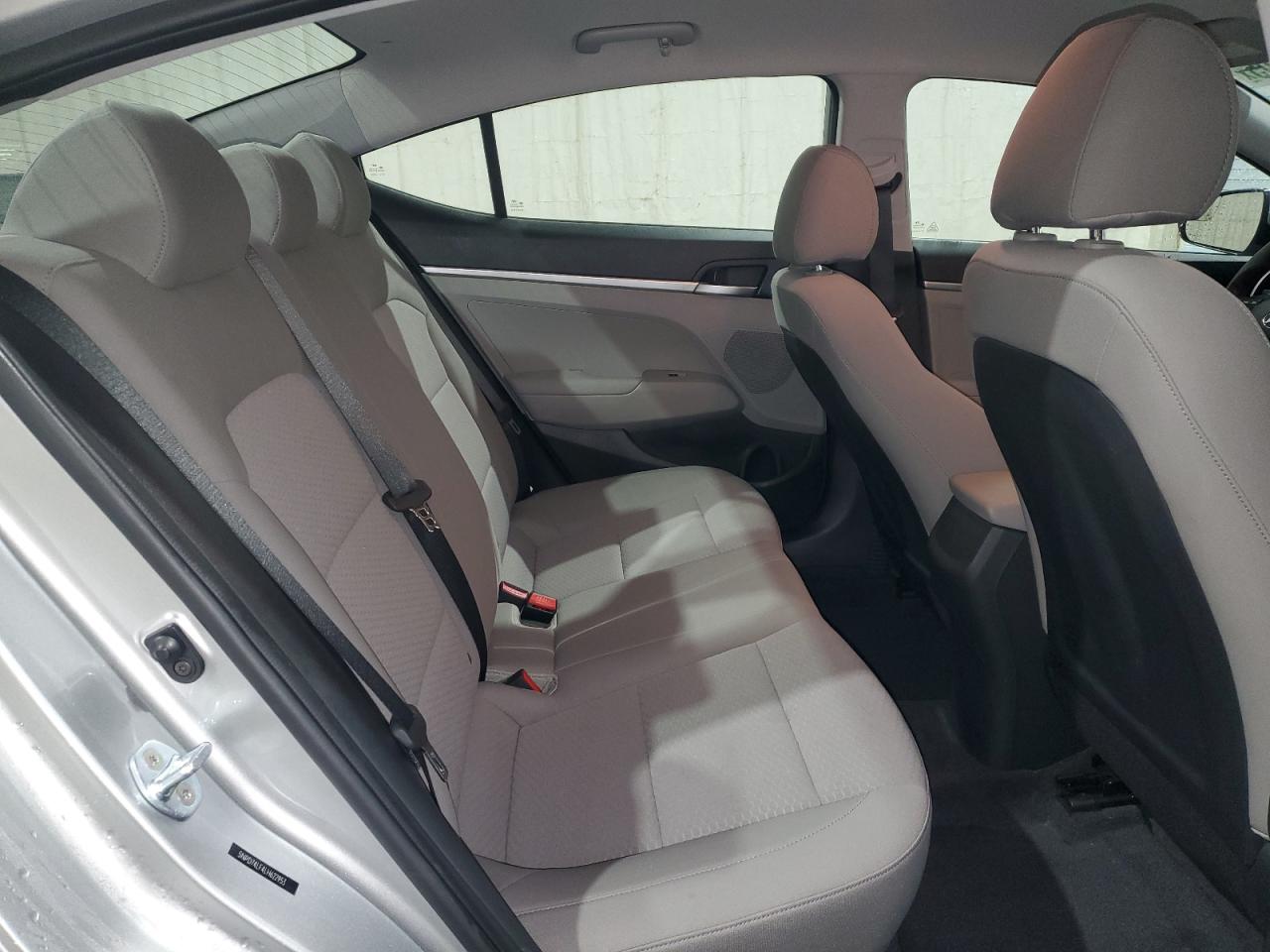 2020 Hyundai Elantra - Image 10